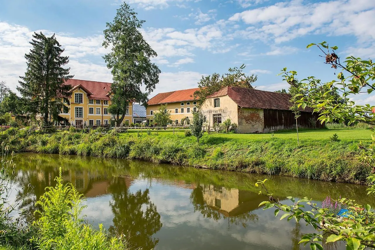 Landgut Zur Muehle Aparthotel Dorfen Tyskland