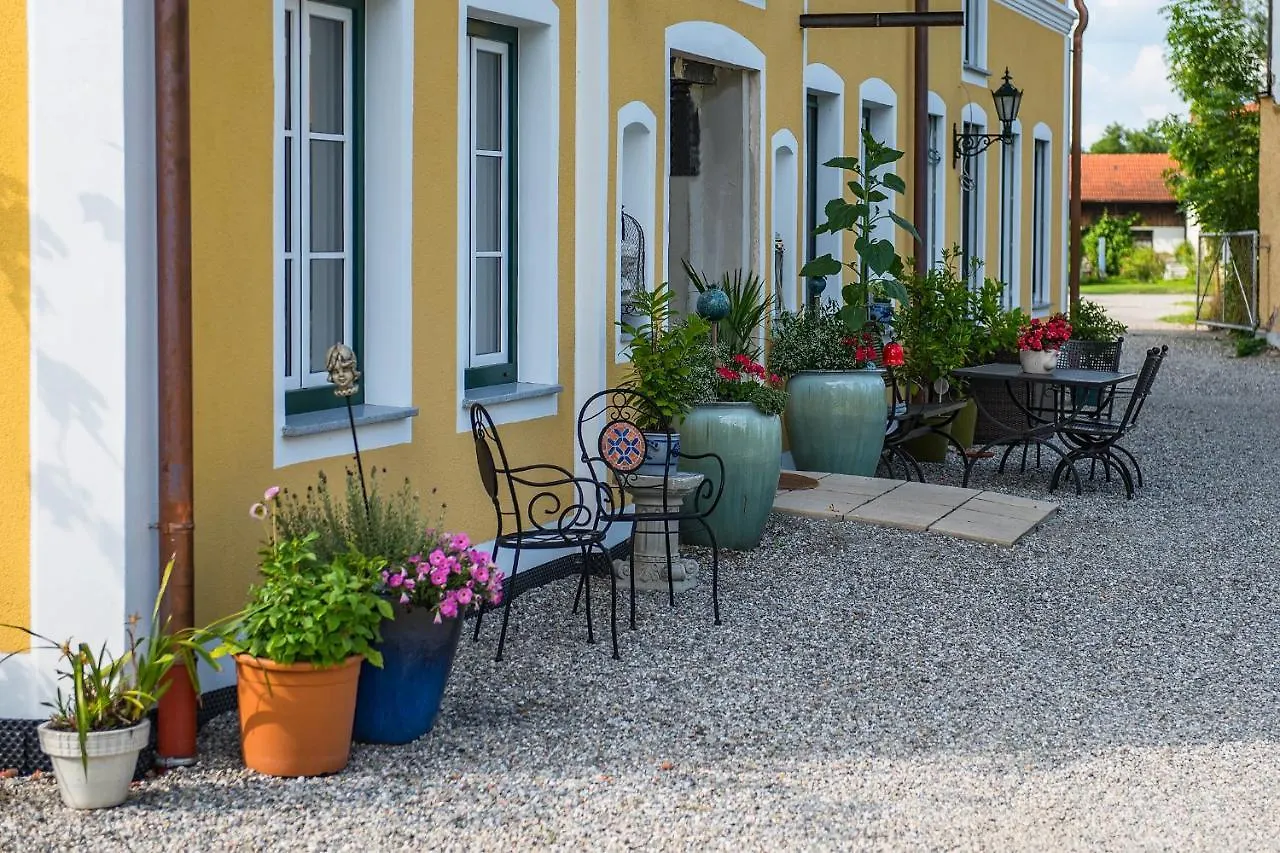 Landgut Zur Muehle Aparthotel Dorfen